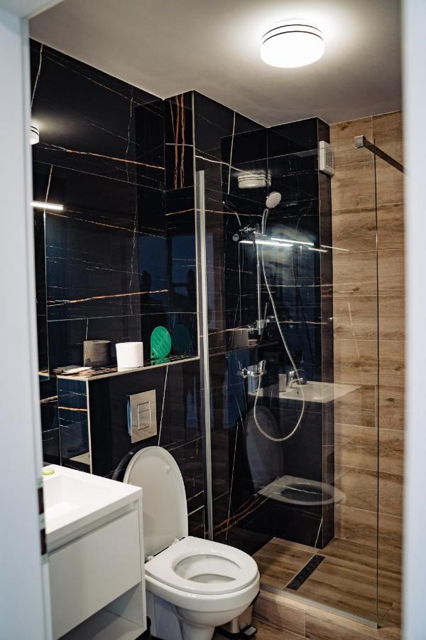 Hotel B4 Орадеа Екстериор снимка